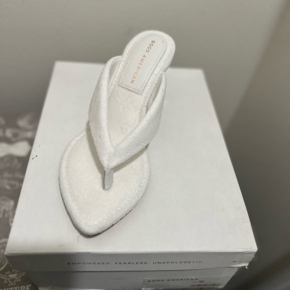 Good American acrylic wedge terry shoe - Picture 11 of 11